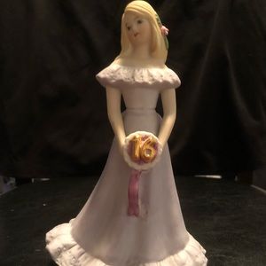 Vintage Age 16 Enesco Growing Up Girls - Blonde figurines